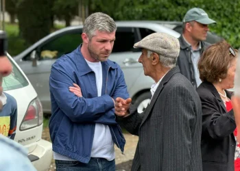 ირაკლი კუპრაძე, თანაგუნდელებთან ერთად, რეგიონებში შეხვედრებს აგრძელებს
