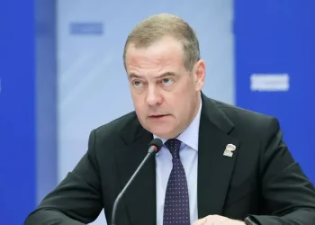 დიმიტრი მედვედევი განცხადებას ავრცელებს