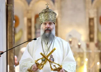 “ბევრს ავიწყდება, რომ იესო ქრისტეა გზაც, ჭეშმარიტებაც და სიცოცხლეც – ფიქრობენ, მხოლოდ მეცნიერებაზე დაყრდნობით შეიძლება განათლება, ზნეობრივი აღორძინება და არ ახსოვთ, რომ უზნეო კაცის ხელში მეცნიერებაც შეიძლება აღმოჩნდეს ბოროტების სამსახურში” – შიო მესამე