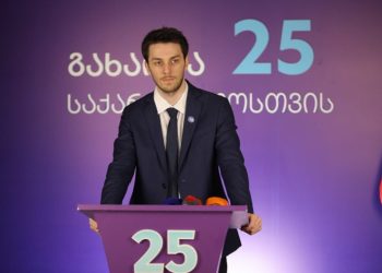 “მდინარაძე იქნება მსოფლიო ისტორიის პირველი Facebook პოსტებთან მებრძოლი გენერალი” – გიორგი ჭანტურია