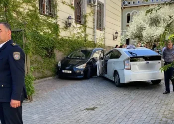საქართველოს პროკურატურამ საპატრიარქოს რეზიდენციასთან მომხდარი ხულიგნობის და ნივთის დაზიანების ფაქტზე ერთ პირის ბრალდება წარუდგინა