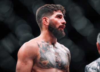 UFC-ის მსუბუქი წონითი დივიზიონის საჩემპიონო ქამრისთვის ბრძოლაში ილია თოფურია ჯასტინ გეიჯთან დამარცხდა
