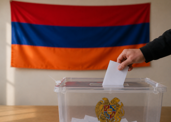 სომხეთში არჩევნებზე აქტივობამ 14:00 საათისთვის 33.84% შეადგინა