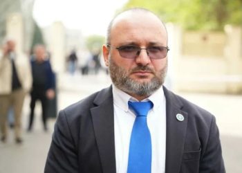 “მან უნდა აღიაროს ჩადენილი დანაშაული, ზიანი აანაზღაუროს, რაც ამ ეტაპზე სახეზე არ არის” – პროკურორი რომეო მიქუტაძეზე