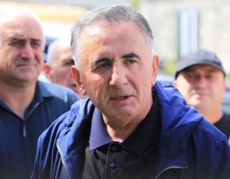 “რისი მეშინია კაცო…დღეს რომ ჩატარდეს არჩევნები აბსოლუტური უმრავლესობით მოვა ქართული ოცნება” – ბეჟან წაქაძე