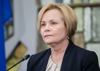 რასა იუკნევიჩიენე ელენე ხოშტარიას ჯანმრთელობის მდგომარეობას ეხმაურება