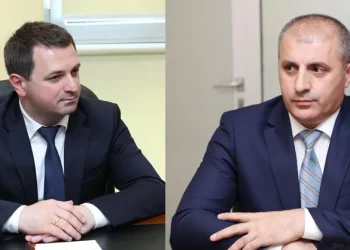 შიდა ქართლის პოლიციას ახალი ხელმძღვანელი ჰყავს – ამ თანამდებობაზე სერგი ბზიშვილი რამაზ თათარაშვილმა შეცვალა