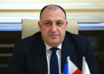 “საიდან მოიტანეთ რომ გადადგომას, ან სადმე წასვლას ვაპირებ?! – გადადგომას ნამდვილად არ ვაპირებ” – გიორგი გვარაკიძე