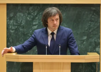 საგაზაფხულო სესიის ბოლო კვირას ირაკლი კობახიძე პარლამენტში ყოველწლიური მოხსენებით გამოვა