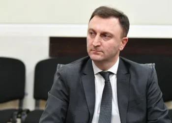 ე.წ. სააფთიაქო ნარკომანიის საქმეზე ბრალდებულ 20 პირს, მათ შორის ირაკლი მხეიძეს აღკვეთის ღონისძიების სახით პატიმრობა შეეფარდა – სამი პირი ძებნაშია