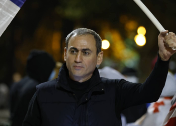 “აფგან სადიგოვი ნიღბიანმა პირებმა წაიყვანეს” – რა ინფორმაციას ავრცელებს ჟურნალისტის მეუღლე?