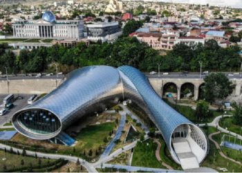 ეს არის პოლიტიკური რევანში – არქიტექტორი “რიყის დოქების” დანგრევის გადაწყვეტილებაზე
