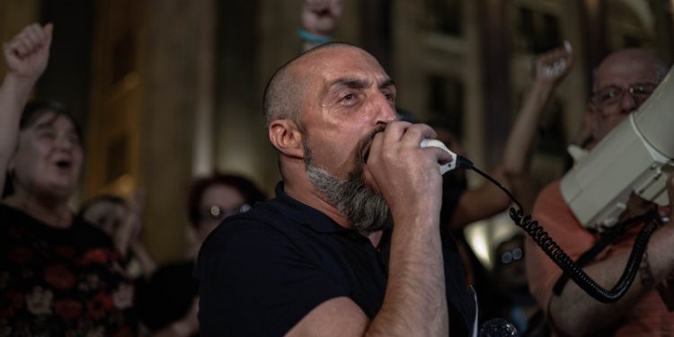 გიორგი ახობაძის საქმეზე პროკურატურა გამამართლებელი განაჩენის შეცვლას ითხოვს – აქციის მონაწილეების საქმეები სააპელაციოში