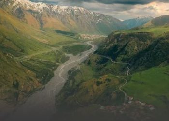გუშინდელი ძლიერი წვიმის შედეგად თუშეთის საავტომობილო გზა მნიშვნელოვნად დაზიანდა