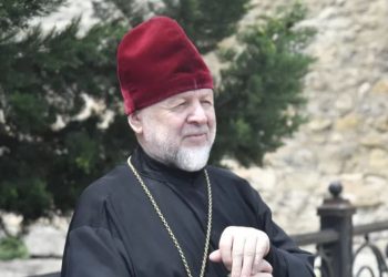 “მისი უწმინდესობა პატრიარქი მიმართავს და მიმართა კიდეც, ალბათ, მომავალში სინოდიც მიმართავს” – ცურტაველი მიტროპოლიტი პატიმრების შეწყალებაზე პრეზიდენტისთვის მიმართვის შესახებ