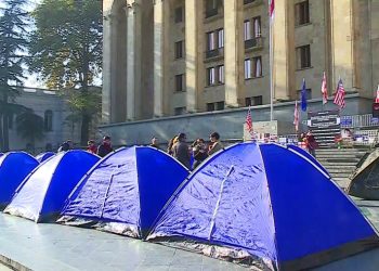 სახალხო დამცველი მოქალაქეებისთვის კარვების გაშლაზე შეზღუდვის დაწესებას უკანონოდ აფასებს