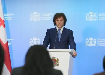 “მშენებლობის ნებართვები ნამდვილად არასწორად იყო გაცემული რამდენიმე კომერციულ ობიექტზე, რამაც გაამძაფრა პრობლემა” – კობახიძე თელავის სტიქიაზე