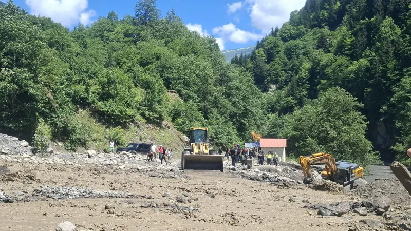 ლენტეხის მუნიციპალიტეტში სტიქიის სალიკვიდაციო სამუშაოები გრძელდება – რა ვითარებაა ადგილზე