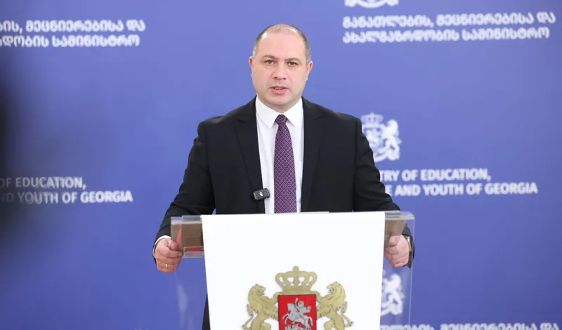 სასკოლო ფორმა იქნება მაღალი ხარისხის” – გივი მიქანაძე