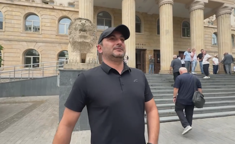 8 პოლიტიკოსის საქმე – ვინ არის პროცესზე მიყვანილი მოწმე-პოლიციელი და რა თქვა მან სასამართლოში?
