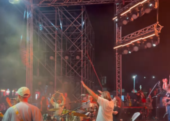 Tbilisi Open Air-ის სცენიდან პროევროპულ აქციებზე დაკავებული პატიმრების მხარდასაჭერი მოწოდებები გაისმა