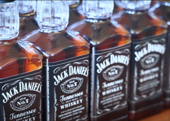 ყალბი Jack Daniel’s-ის დამზადების ფაქტზე ორი პირი დააკავეს