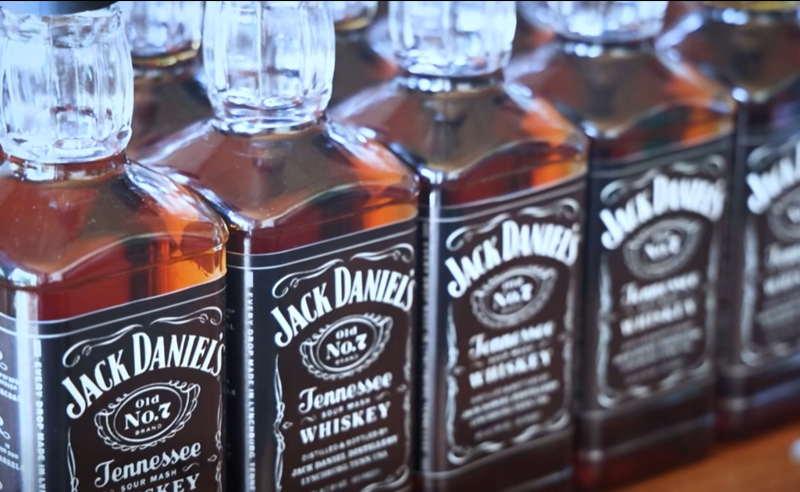 ყალბი Jack Daniel’s-ის დამზადების ფაქტზე ორი პირი დააკავეს