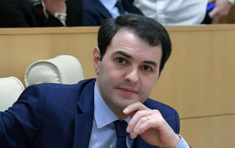 ელექტროსისტემის გენერალური დირექტორი სემეკი-ის ბრალდებებს არ პასუხობს – ვანო ზარდიაშვილი შვებულებაშია