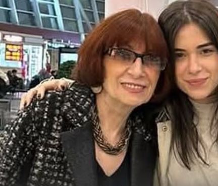 “გუშინ დედა დავკრძალე!…” – რას წერს ნინი ცნობილაძე სოციალურ ქსელში
