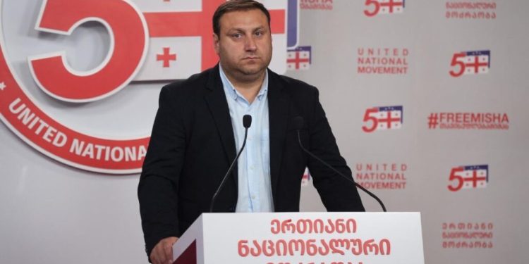 ბოდიში თუ ვინმეს აქვს მოსახდელი, ესენი არიან „ქართული ოცნების“ წევრები – რას ამბობს ლაშა ფარულავა