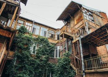 პეტრიაშვილის N14-ში მდებარე ისტორიული საცხოვრებელი სახლი კაპიტალურად გამაგრდება