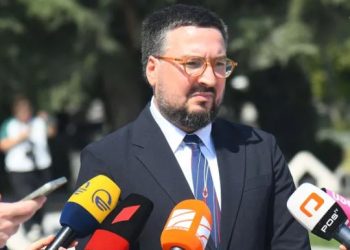 “გვაქვს ეჭვი, რომ დიდი კორუფციული სქემით საწვავი რუსულ არმიასა და ბაზარს ადგება – ინფანტილიზმია, რომ გალის ქართველებს ხმარდება, ისინი ფაქტობრივად “აპარტეიდში” ცხოვრობენ” – რას ამბობს თაზო დათუნაშვილი