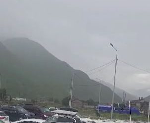 გამშვები პუნქტი დარიალიდან ხალხის ევაკუაცია განხორციელდა – ნახეთ ვიდეო
