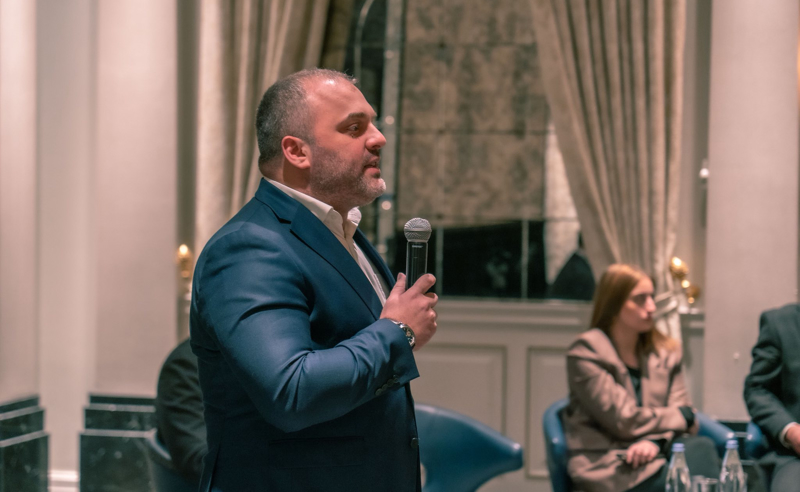 “ირაკლი კობახიძე, მიხეილ ყაველაშვილი ღალატობენ ჩვენი ქვეყნის ინტერესებს” – რას აცხადებს თენგო თევზაძე