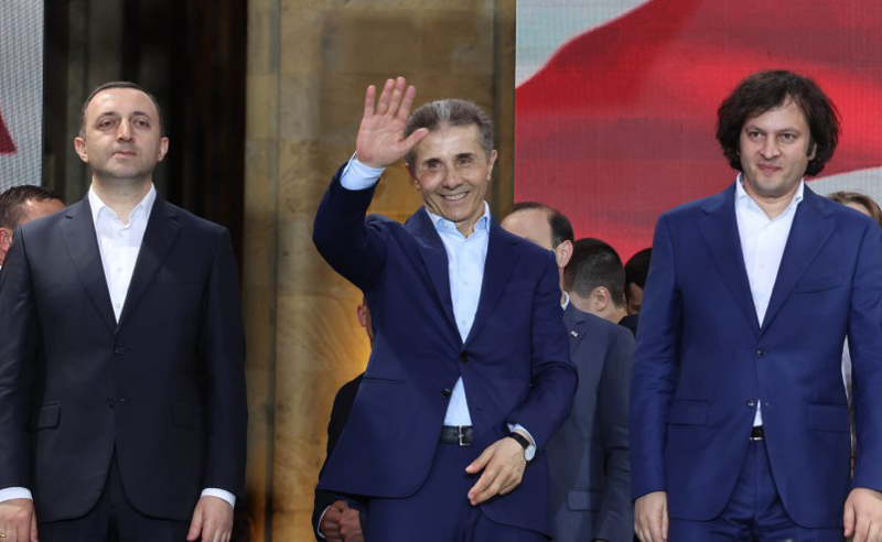 კობახიძე ირწმუნება, რომ ღარიბაშვილის და მისი ოჯახის უსაფრთხოება “თავიდან ბოლომდე დაცულია”