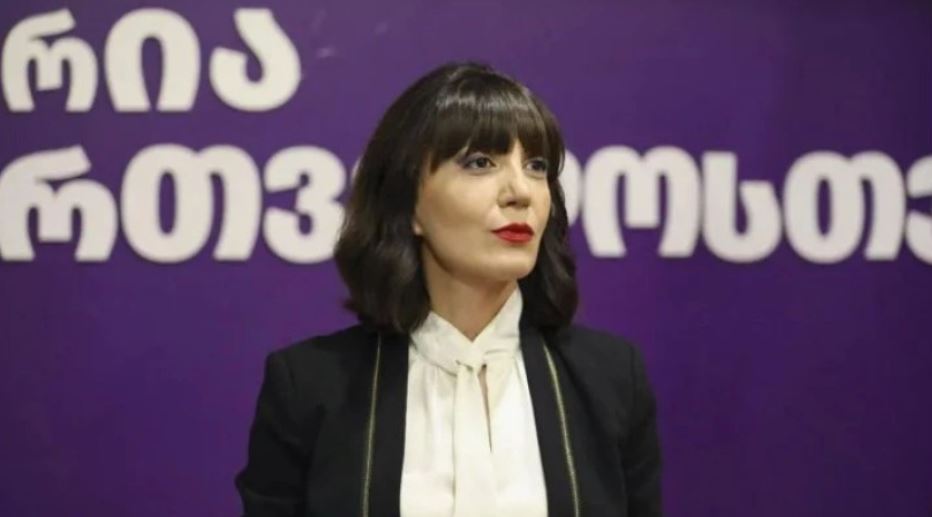 “საქართველოში რუსოფობია საყოფაცხოვრებო დონეზე არასდროს ყოფილა” – რას ამბობს თამარ კეკენაძე
