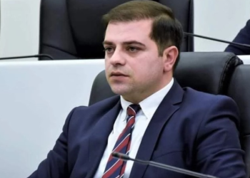 “პრეზიდენტის შეწყალების აქტმა კიდევ ერთხელ დაადასტურა, რომ სახელმწიფოს მიდგომა ძალადობრივი აქციების მონაწილეების მიმართ არა მტრული, არამედ, სამართლებრივი და ჰუმანურია…” – რას ამბობს ცოტნე ანანიძე