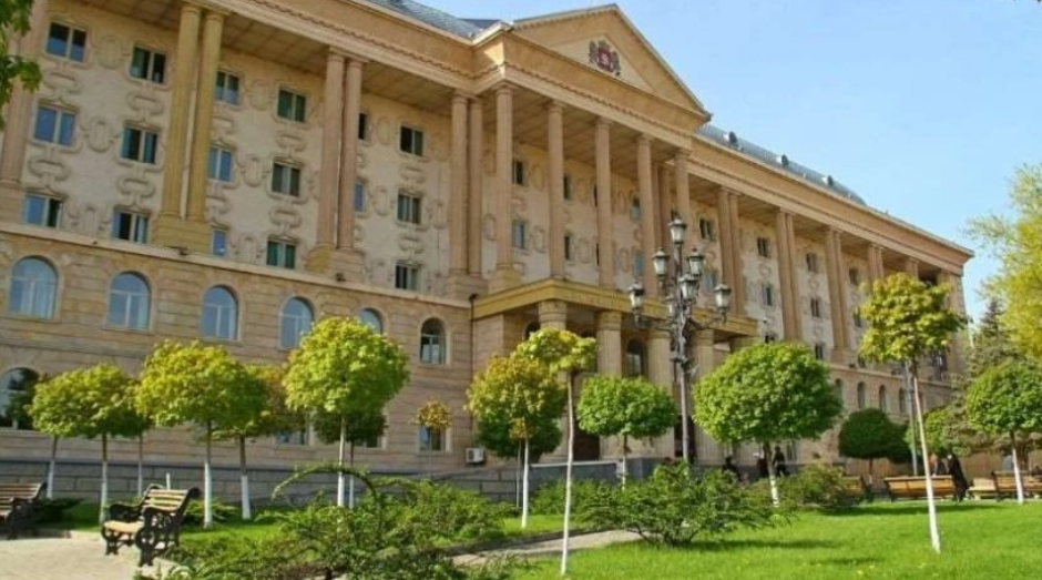 საქალაქო სასამართლოში, სახელმწიფო უსაფრთხოების სამსახურის ყოფილი უფროსის გრიგოლ ლილუაშვილის პროცესი მიმდინარეობს