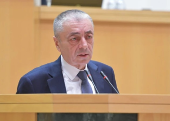 “ვინც სახელმწიფო ინსტიტუტებს ცნობს, სახელმწიფოც გადადგამს მისკენ ნაბიჯს. თუ ასე ვიმოძრავებთ, სიძულვილს ოპონირება ჩაანაცვლებს…” – რას ამბობს თენგიზ შარმანაშვილი