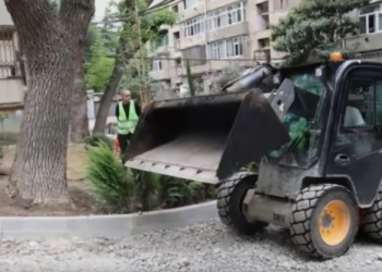 თამარაშვილის ქუჩაზე ინფრასტრუქტურული სამუშაოები მიმდინარეობს