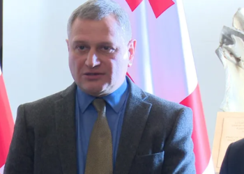 “ბიძინა ივანიშვილი ნებისმიერს გაწირავს” – განაცხადა არმაზ ახვლედიანმა
