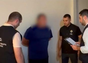 მწვრთნელმა, უცხოელი გააფორმა საფეხბურთო კლუბში და სანაცვლოდ 3000 აშშ დოლარი აიღო – დაკავებულია ორი პირი