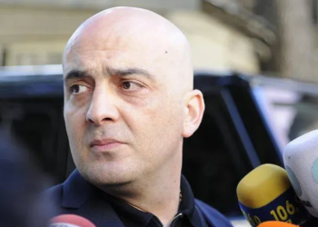 თბილისის საქალაქო სასამართლოში ოთარ რომანოვ ფარცხალაძის წინასასამართლო პროცესი მიმდინარეობს
