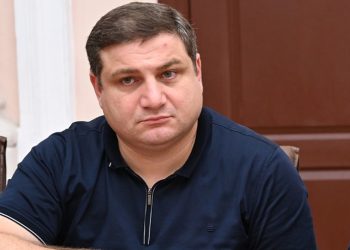 არჩილ კონცელიძე ბათუმის გამწვანების სამსახურის უფროსის თანამდებობიდან მოხსნეს