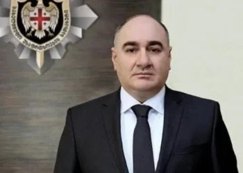 სუს-ის უფროსის ყოფილი მოადგილე ლევან ახობაძე სასამართლომ პატიმრობაში დატოვა