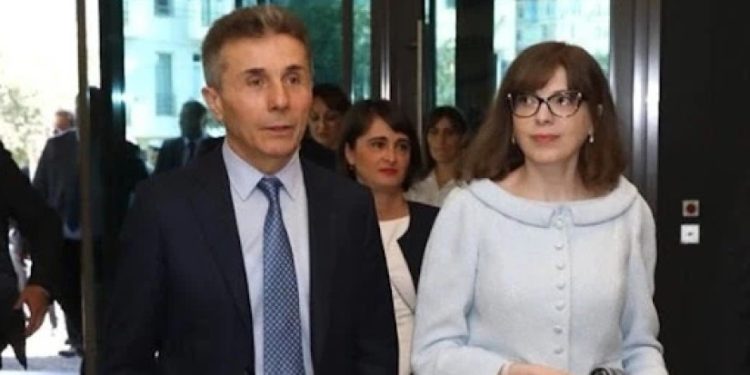 ბიძინა და ეკატერინა ივანიშვილები სამძიმრის წერილს ავრცელებენ