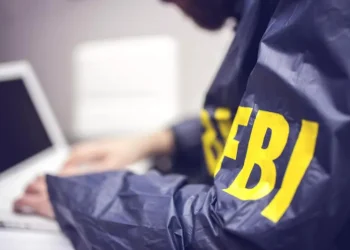 “სირცხვილი შიგნიდან მღრღნიდა“ – FBI-ის აგენტმა აღიარა, რომ “მტრული ქვეყნის“ ანგარიშებიდან 1 მილიონი დოლარი მოიპარა