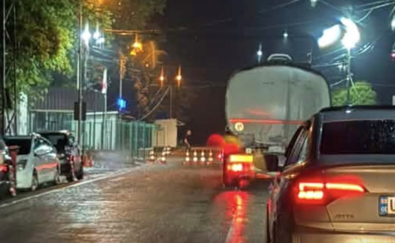 “ბოლო 2 დღეში, ენგურის ხიდი, 17-მა ბენზინმზიდმა, პოლიციის დაცვის ქვეშ გადაკვეთა…” – რას ამბობს მაია კალანდია
