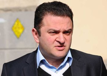 “მდინარაძის წასვლა კობახიძესაც უკავშირდება” – რას ამბობს გედევან ფოფხაძე