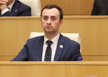 “ვინც იმას ამბობს, რომ საქართველომ უნდა დაივიწყოს აფხაზეთი და ცხინვალის რეგიონი იმისთვის, რომ რომელიმე მიმართულებით იაროს, ეს არის მოღალატე ადამიანი” – რას ამბობს ლევან მახაშვილი